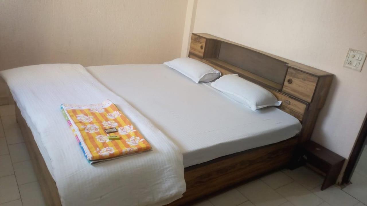 Mufis Homestay, Emerald Compound, New Palam Vihar-2 Гургаон Екстериор снимка