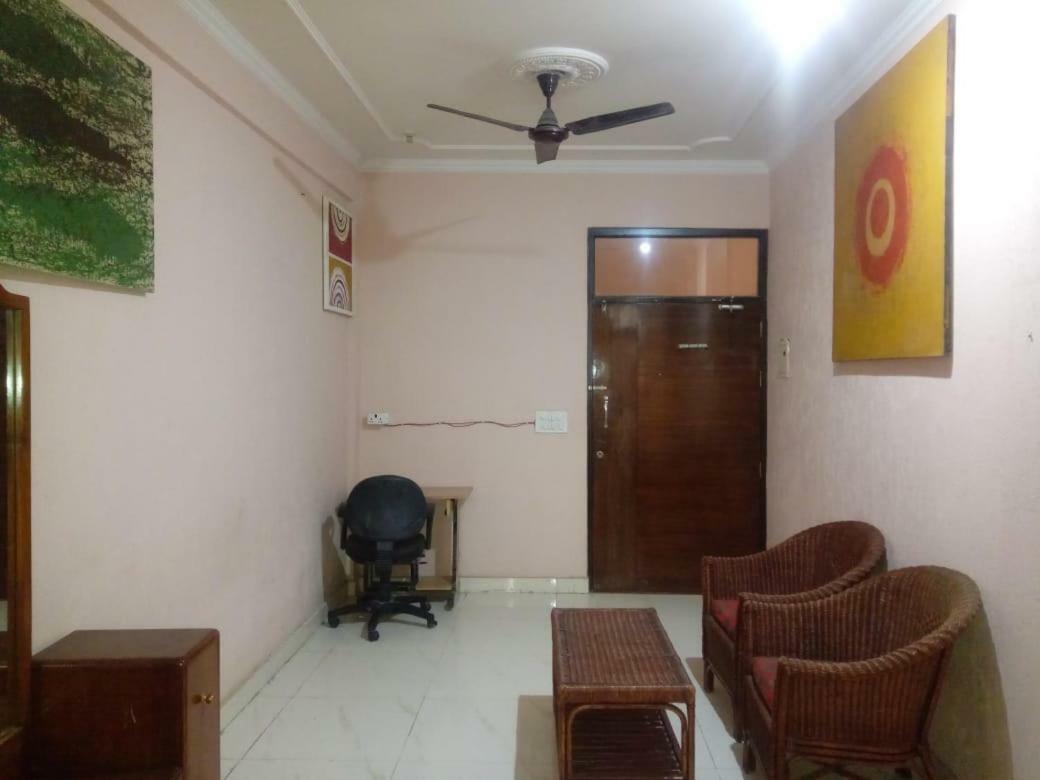 Mufis Homestay, Emerald Compound, New Palam Vihar-2 Гургаон Екстериор снимка
